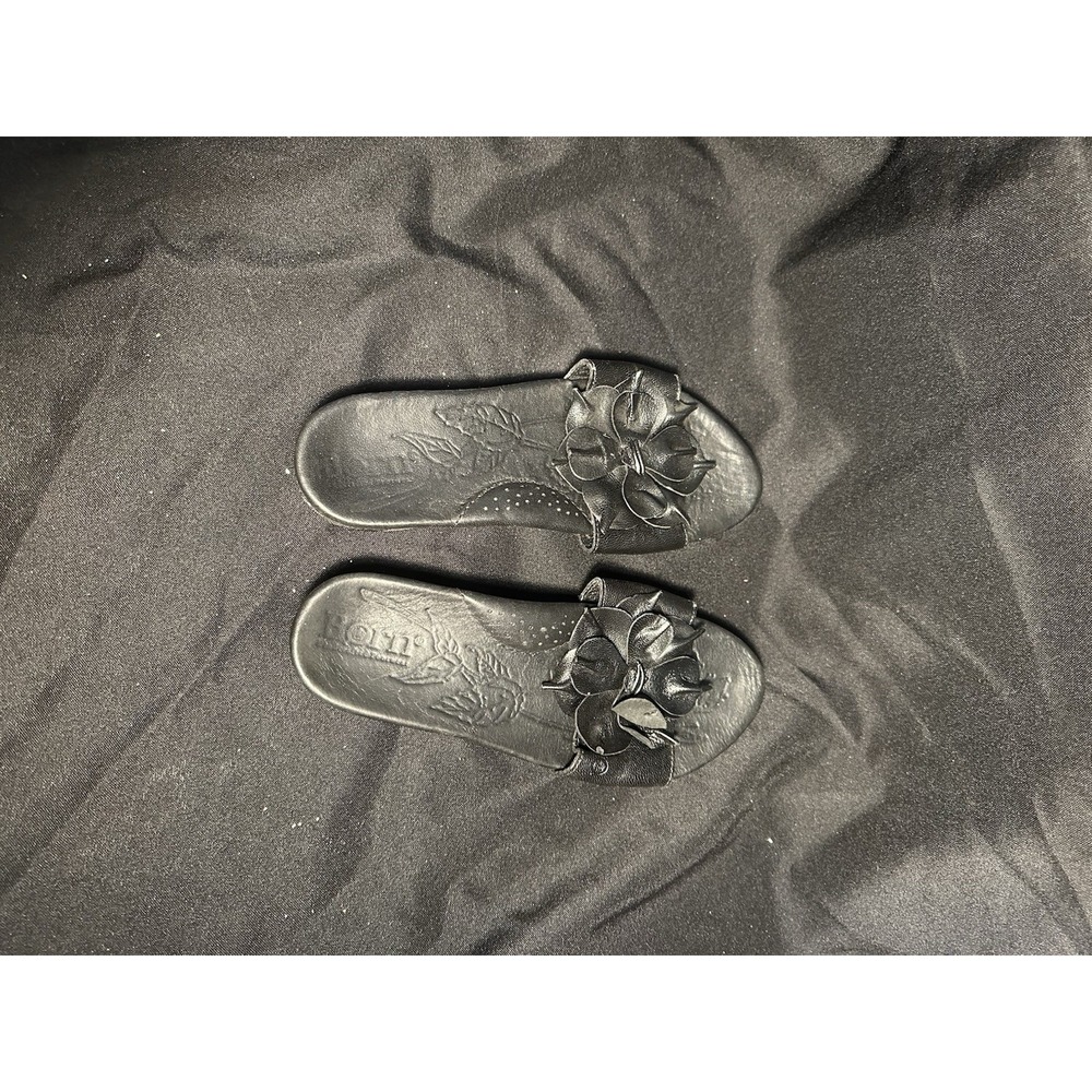 Born Black Sandals With Flower Size 6.5